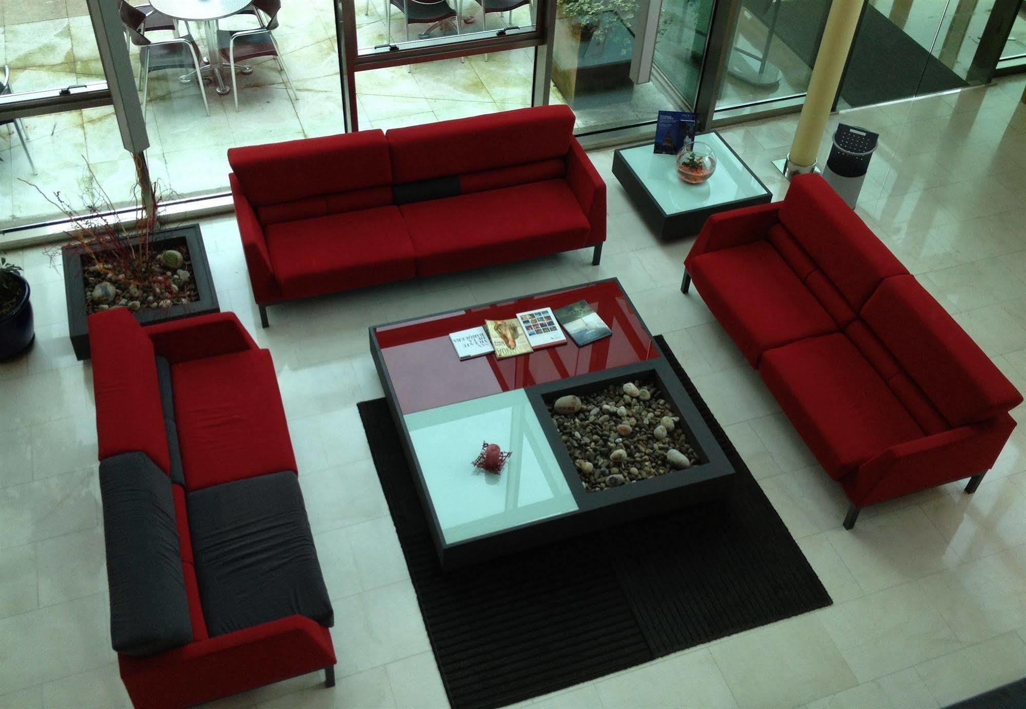Hotel Torresport Torrelavega Εξωτερικό φωτογραφία
